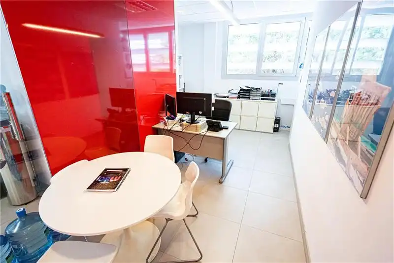 Büro zum Verkauf in Nord, imagen 10