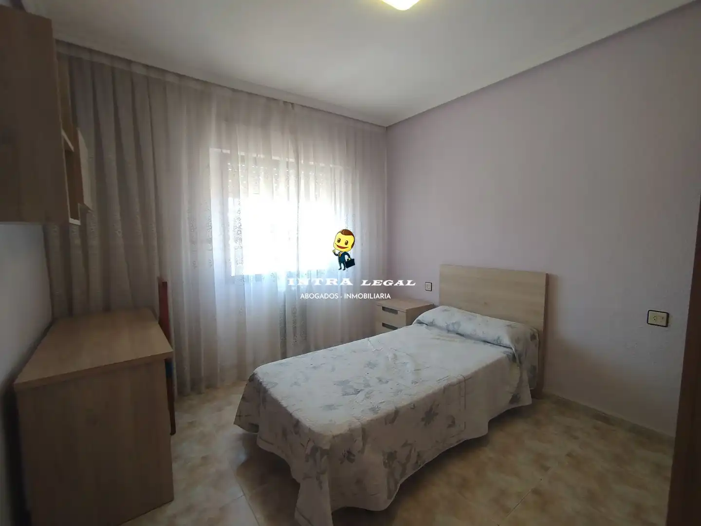 Habitación de Piso para compartir en Salamanca con Calefacción, Terraza y Amueblado