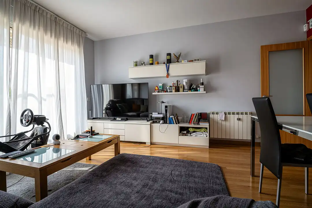 Sala d'estar de Pis en venda en Canovelles amb Aire condicionat, Calefacció i Jardí privat