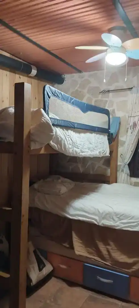Dormitori de Casa o xalet en venda en La Codosera amb Aire condicionat, Jardí privat i Traster
