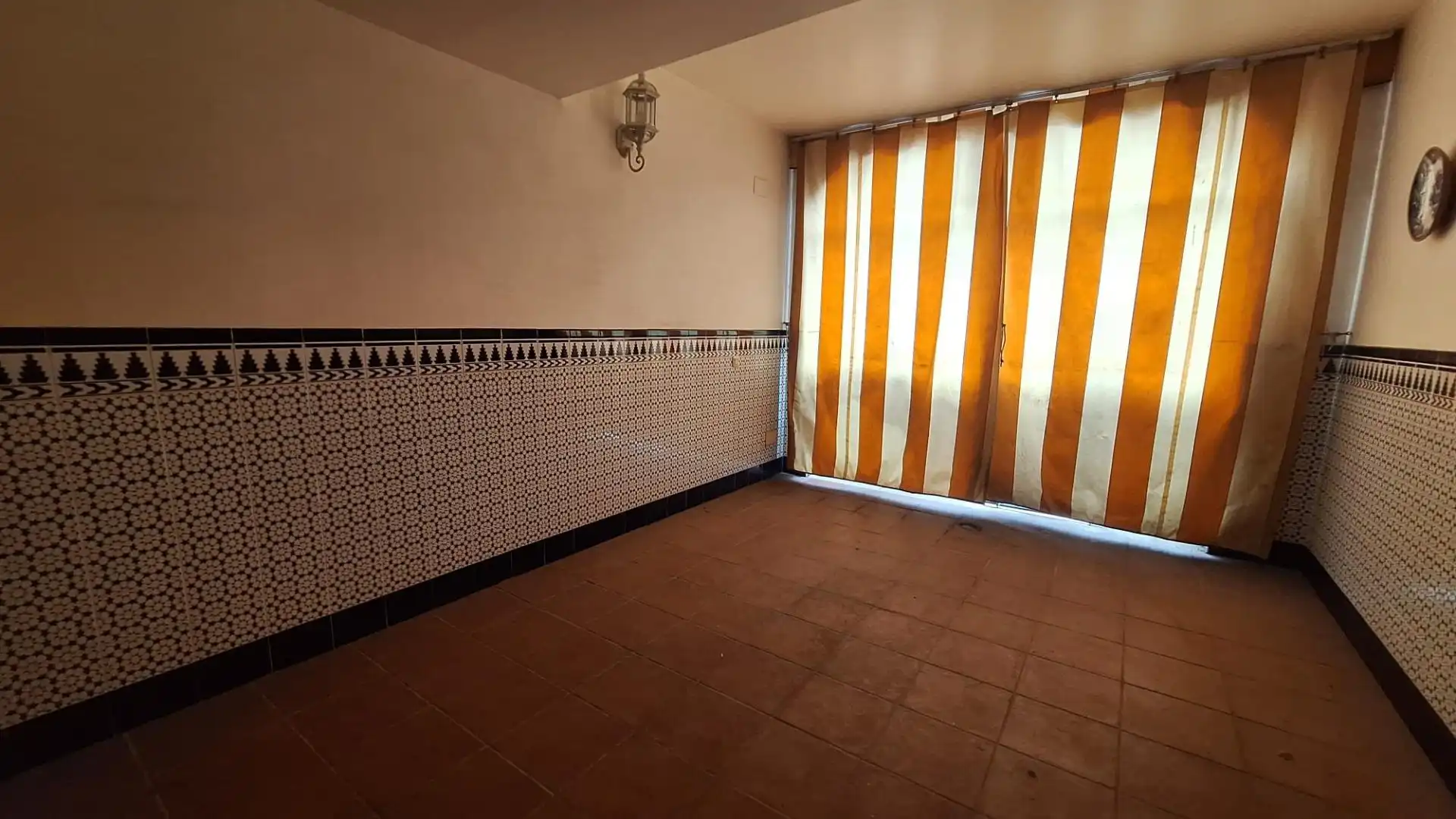 Cuina de Casa o xalet en venda en Almodóvar del Río amb Aire condicionat, Calefacció i Terrassa