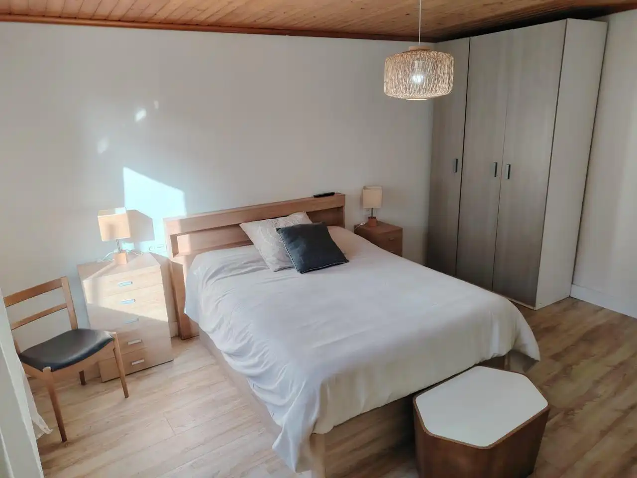 Habitación de Casa o chalet para compartir en Vigo  con Calefacción, Jardín privado y Terraza