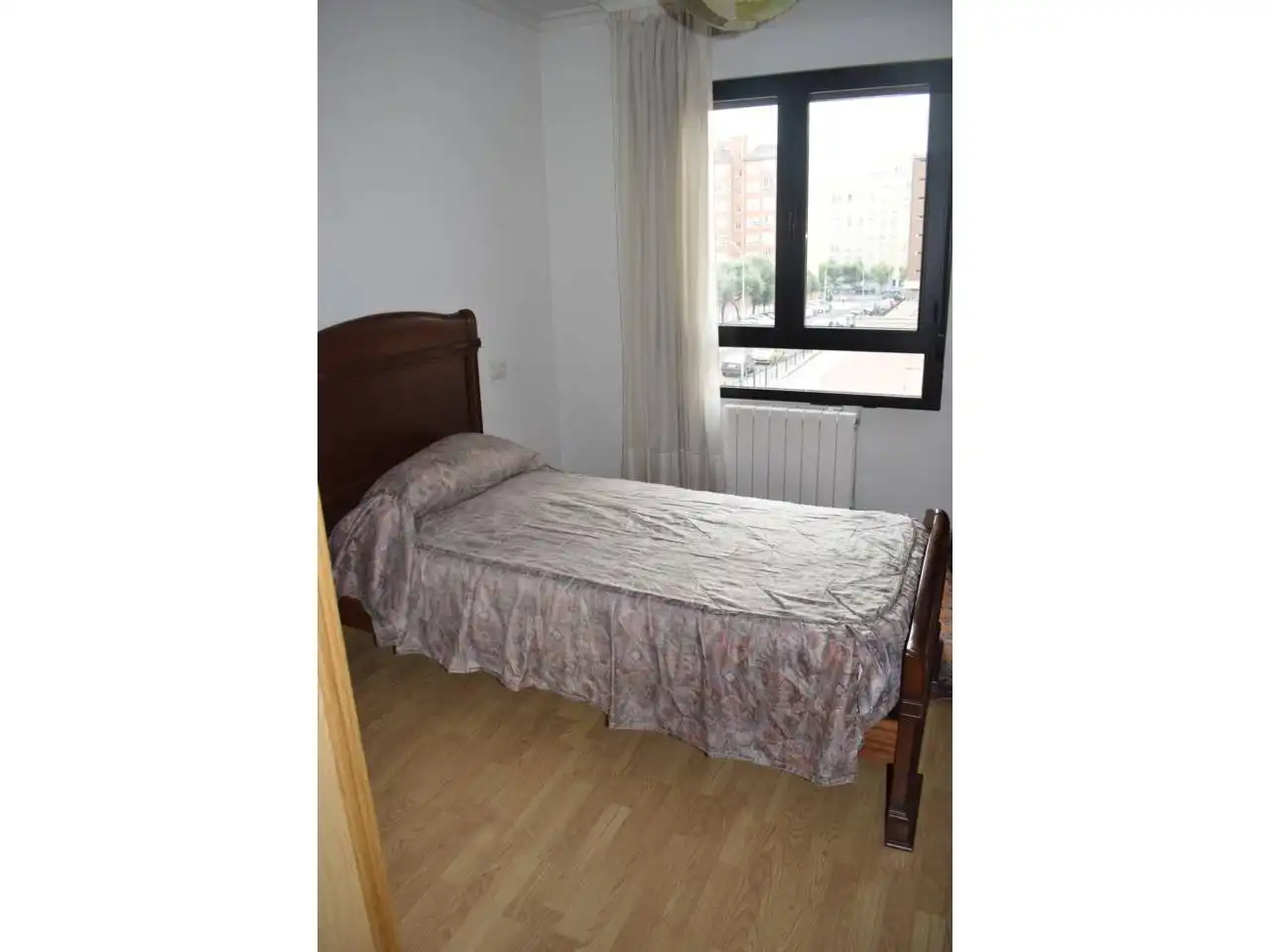 Bedroom of Flat for rent in León Capital   with Heating, Terrace and Furnished