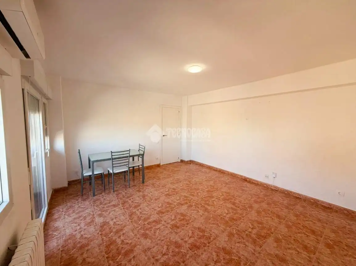 Sala d'estar de Pis en venda en Zaragoza