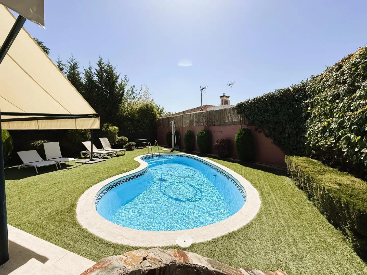 Piscina de Casa o xalet en venda en Arganda del Rey amb Aire condicionat, Calefacció i Jardí privat