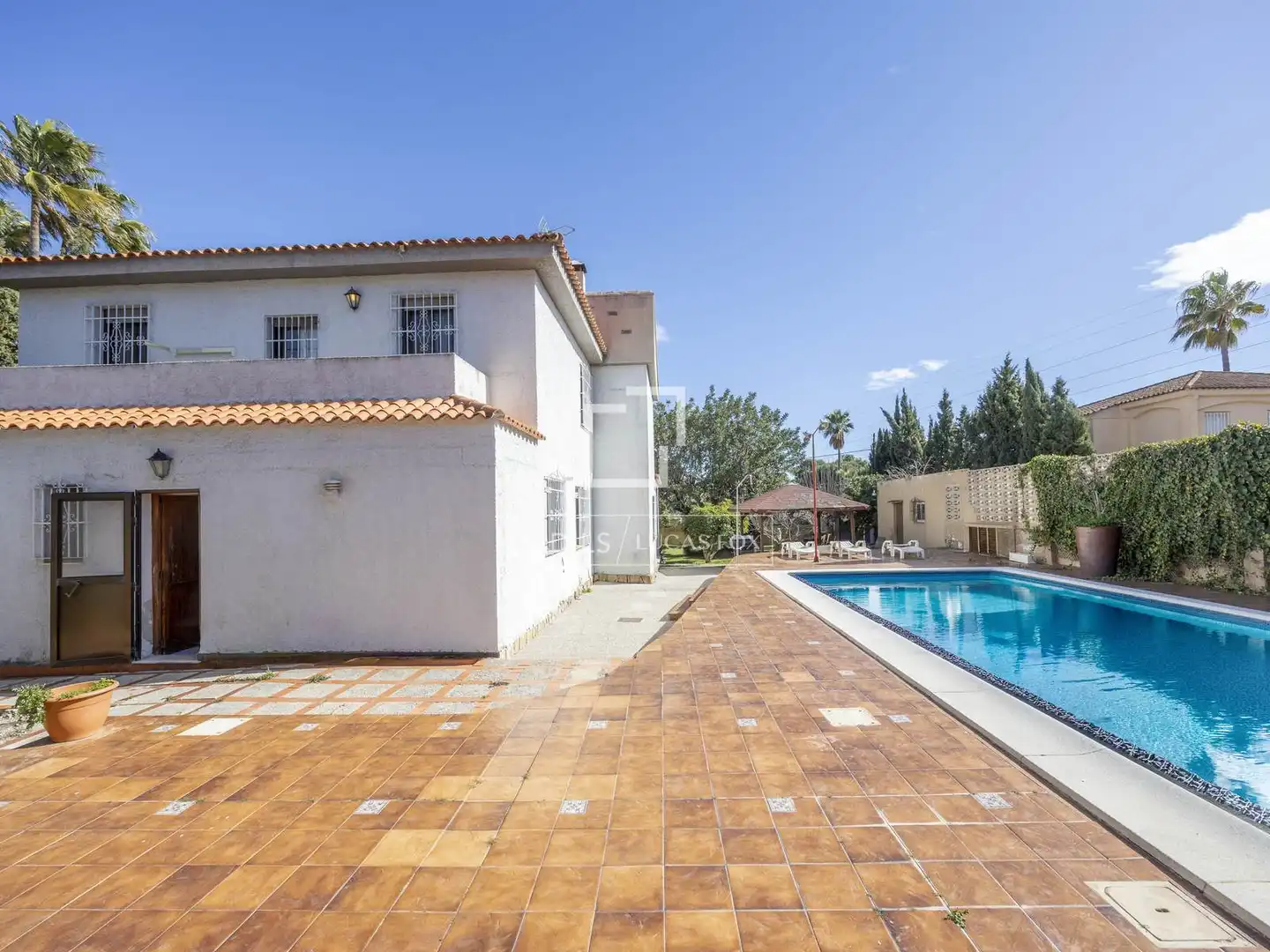 Vista exterior de Casa o chalet en venta en L'Eliana con Aire acondicionado, Calefacción y Jardín privado