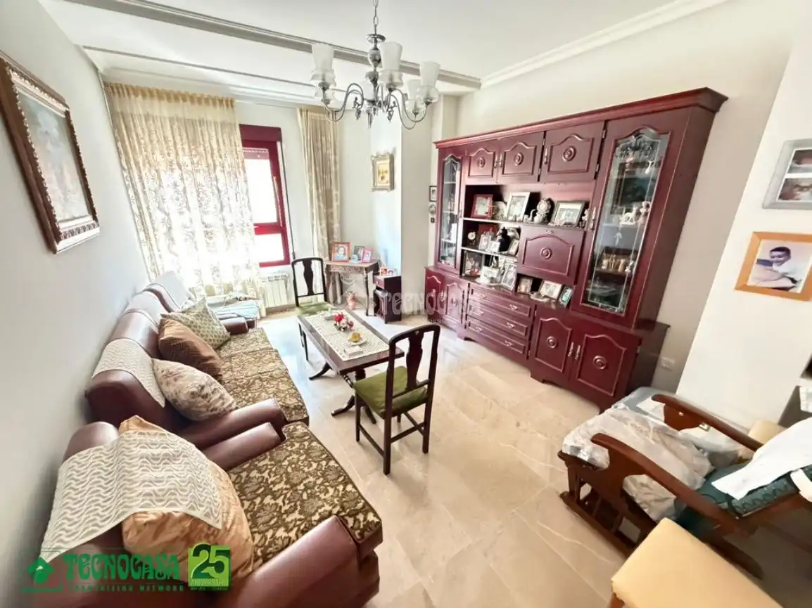 Sala de estar de Piso en venta en Ciudad Real con Calefacción y Trastero