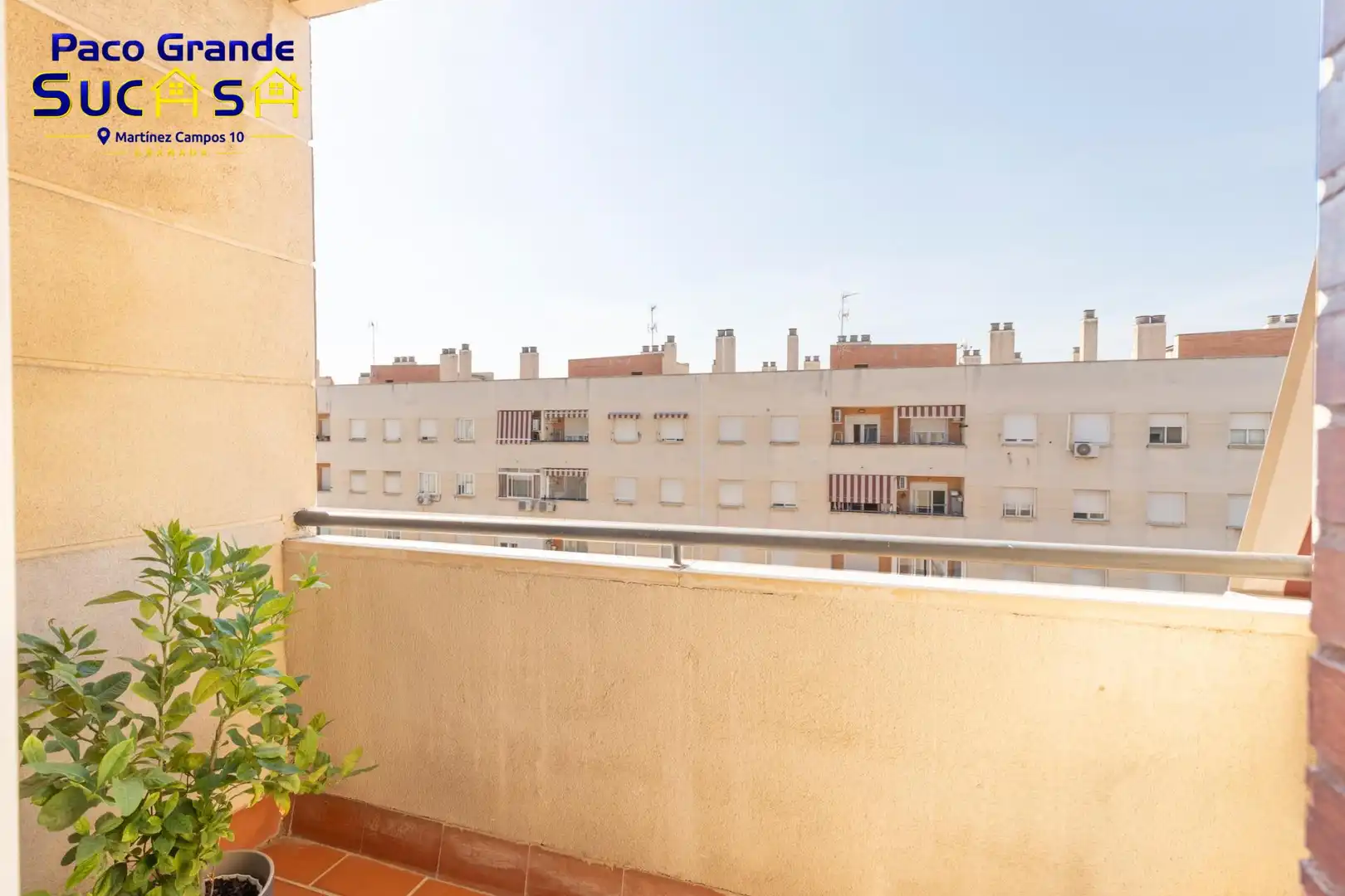 Balcony of Flat for sale in Granada  with Heating, Terrace and Furnished