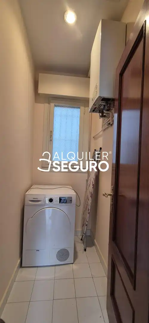 Bedroom of Flat for rent in Gijón   with Heating