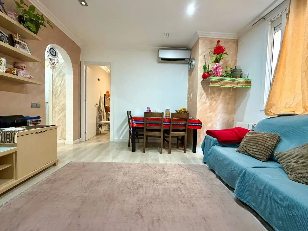 Comedor de Piso en venta en Barcelona con Aire acondicionado