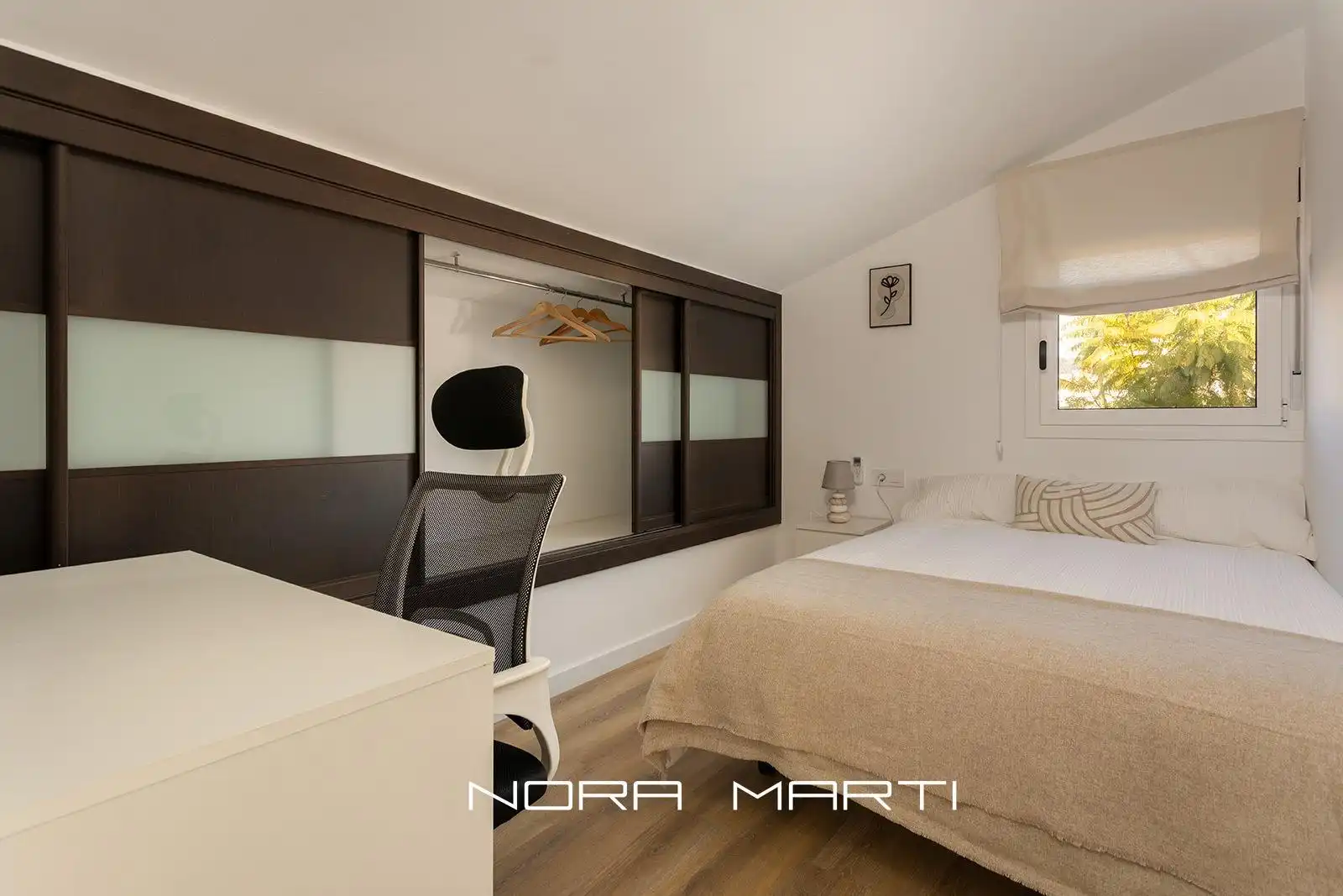 Habitación de Casa o chalet en venta en Sant Just Desvern con Aire acondicionado, Calefacción y Jardín privado