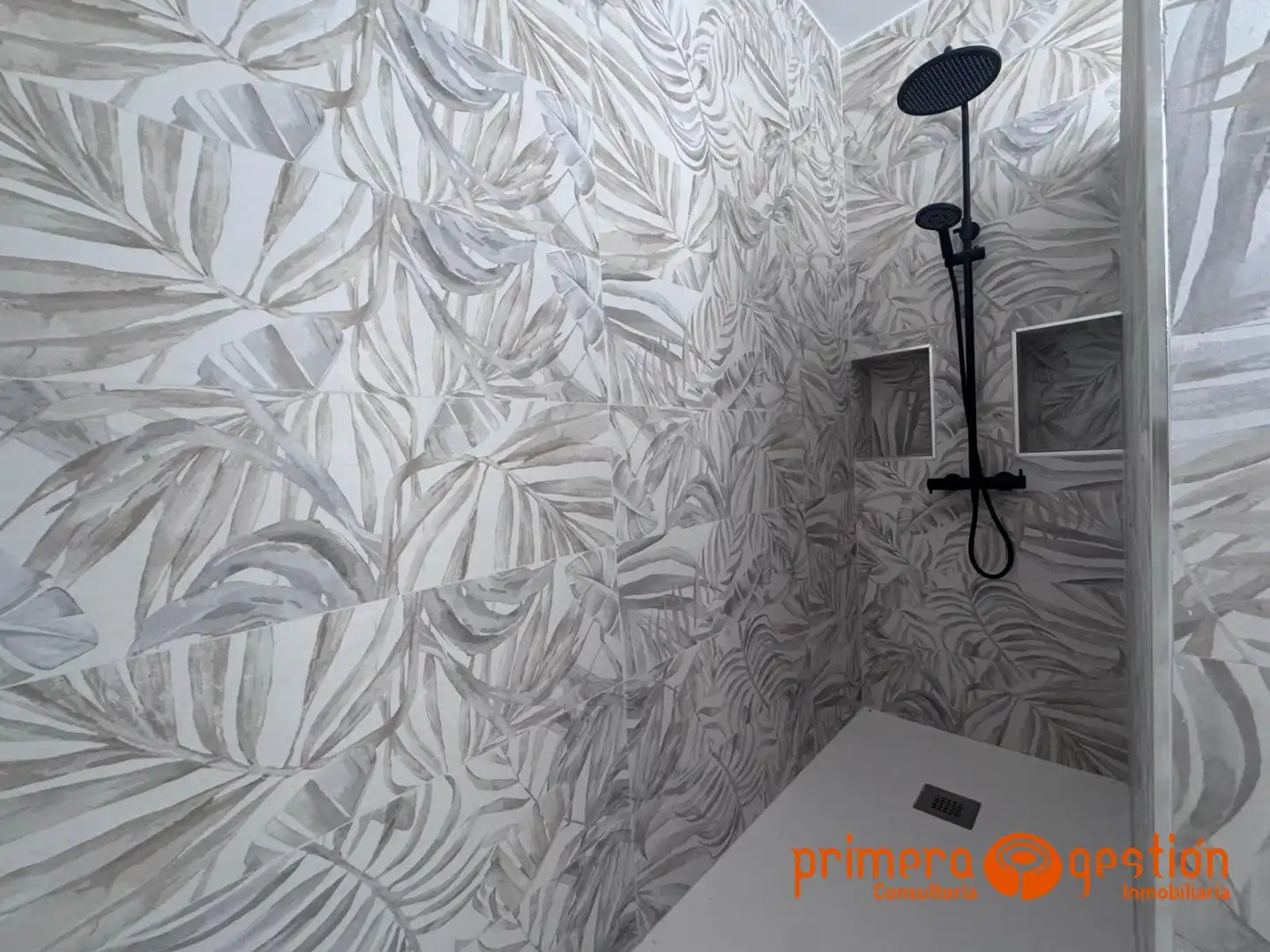 Badezimmer von Wohnung zum Verkauf in Carmona