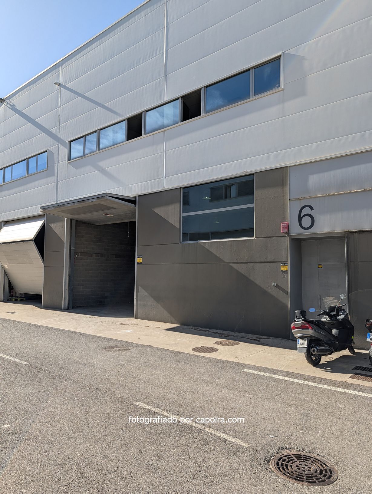 Industrial buildings for sale in laurea miro, 375, El Pla