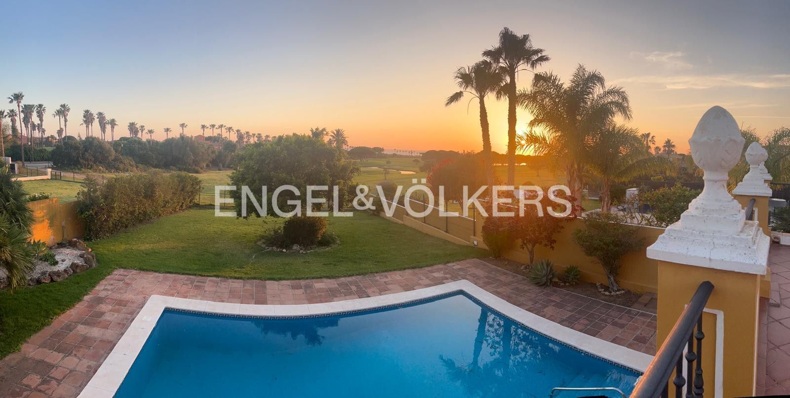 Finca rústica en venta en Chiclana de la Frontera con Aire acondicionado, Calefacción y Jardín privado