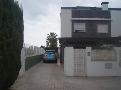 Exterior view of Single-family semi-detached for sale in Almazora / Almassora  with Air Conditioner, Terrace and Community pool