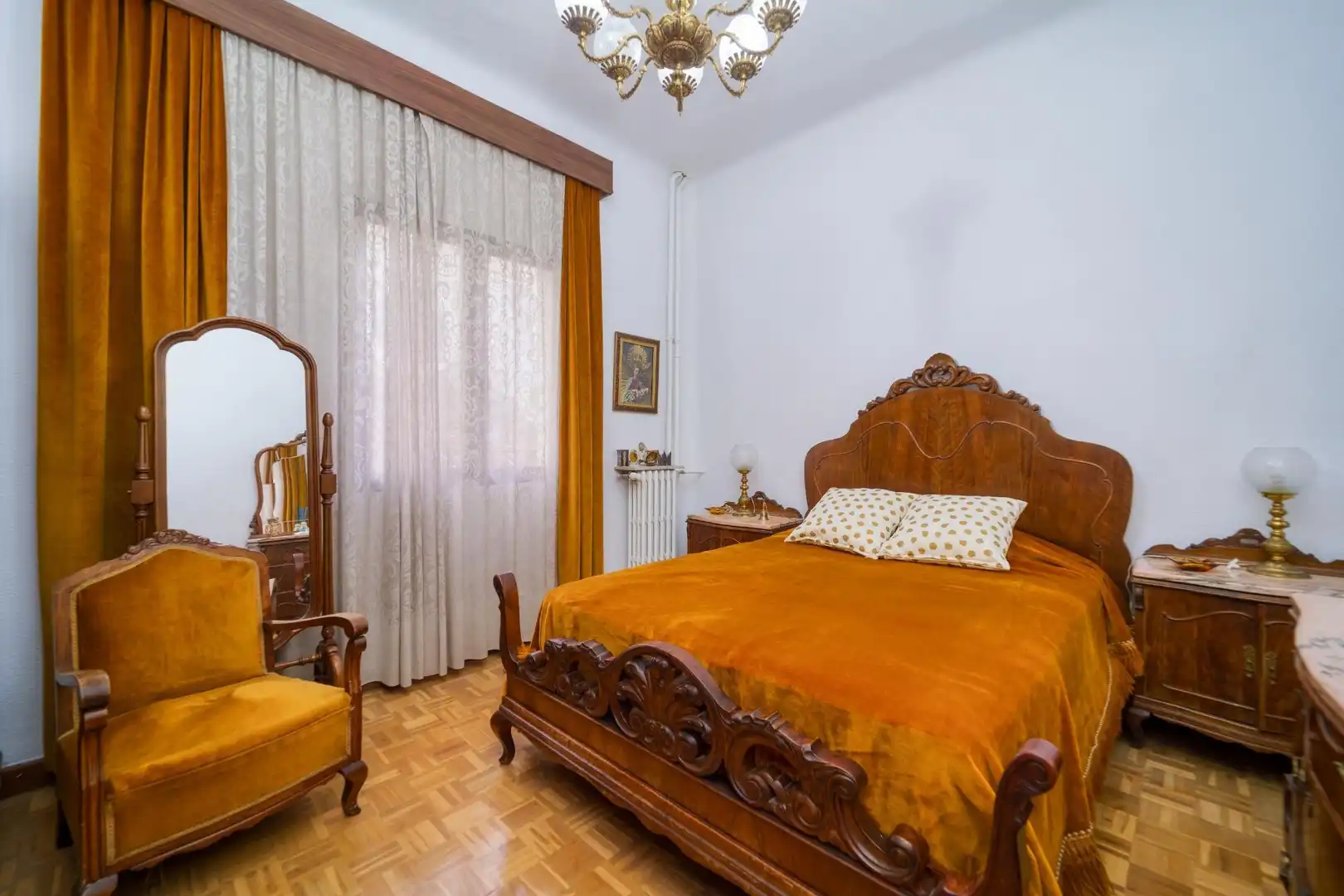 Habitación de Piso en venta en Madrid con Calefacción y Parquet