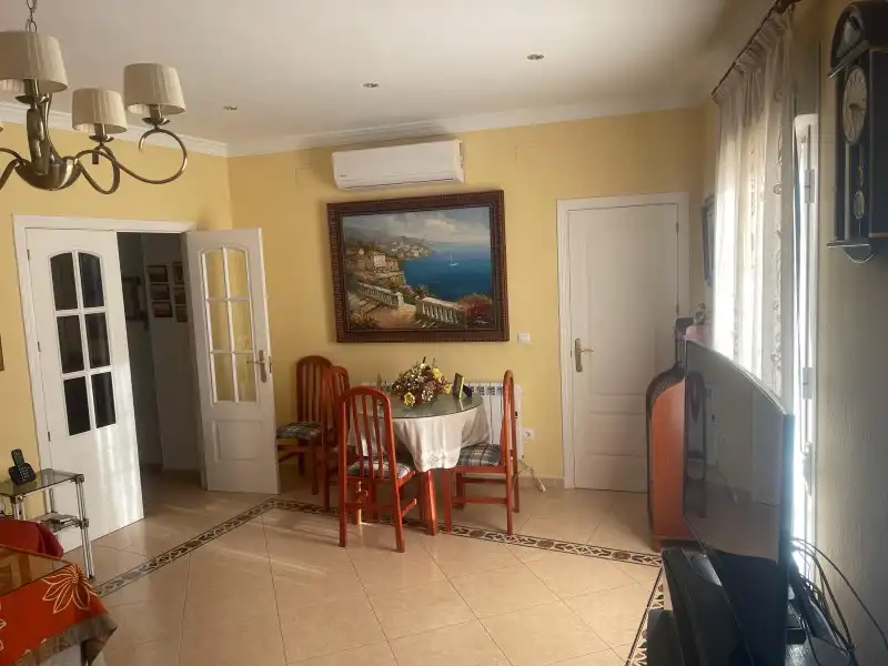 Dining room of Houses for sale in Fuente de Cantos  with Air Conditioner, Heating and Terrace