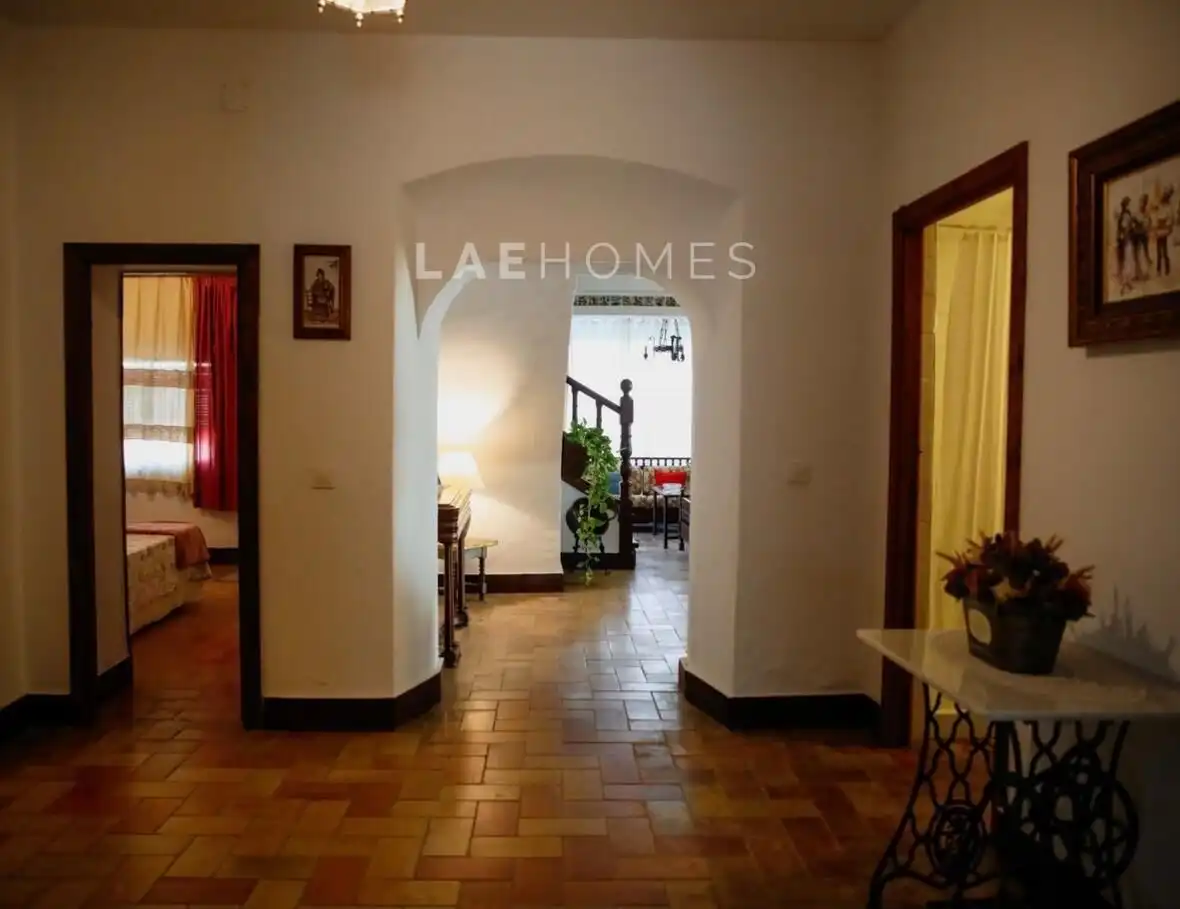 Finca rústica en venta en El Castillo de las Guardas con Jardín privado, Terraza y Trastero