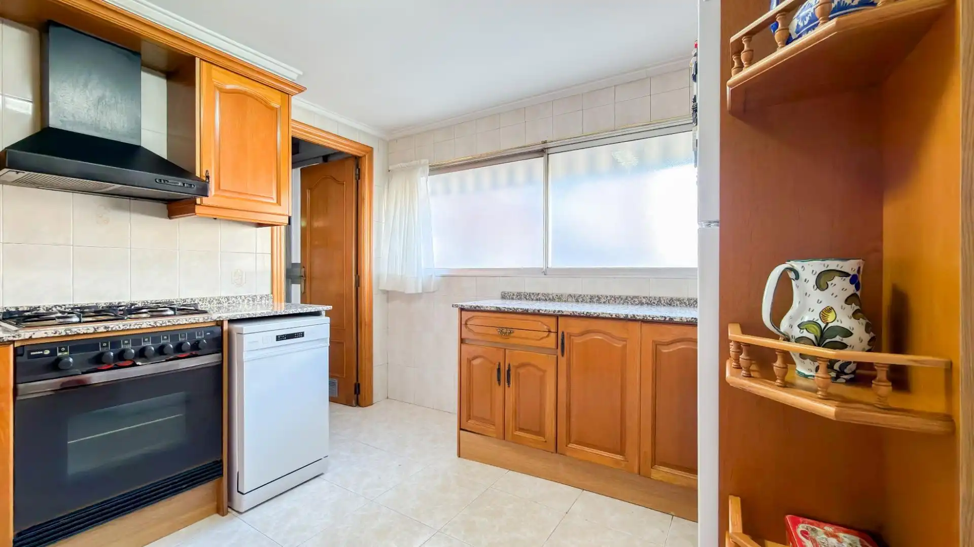 Küche von Wohnung zum Verkauf in Valencia mit Klimaanlage, Heizung und Parkett
