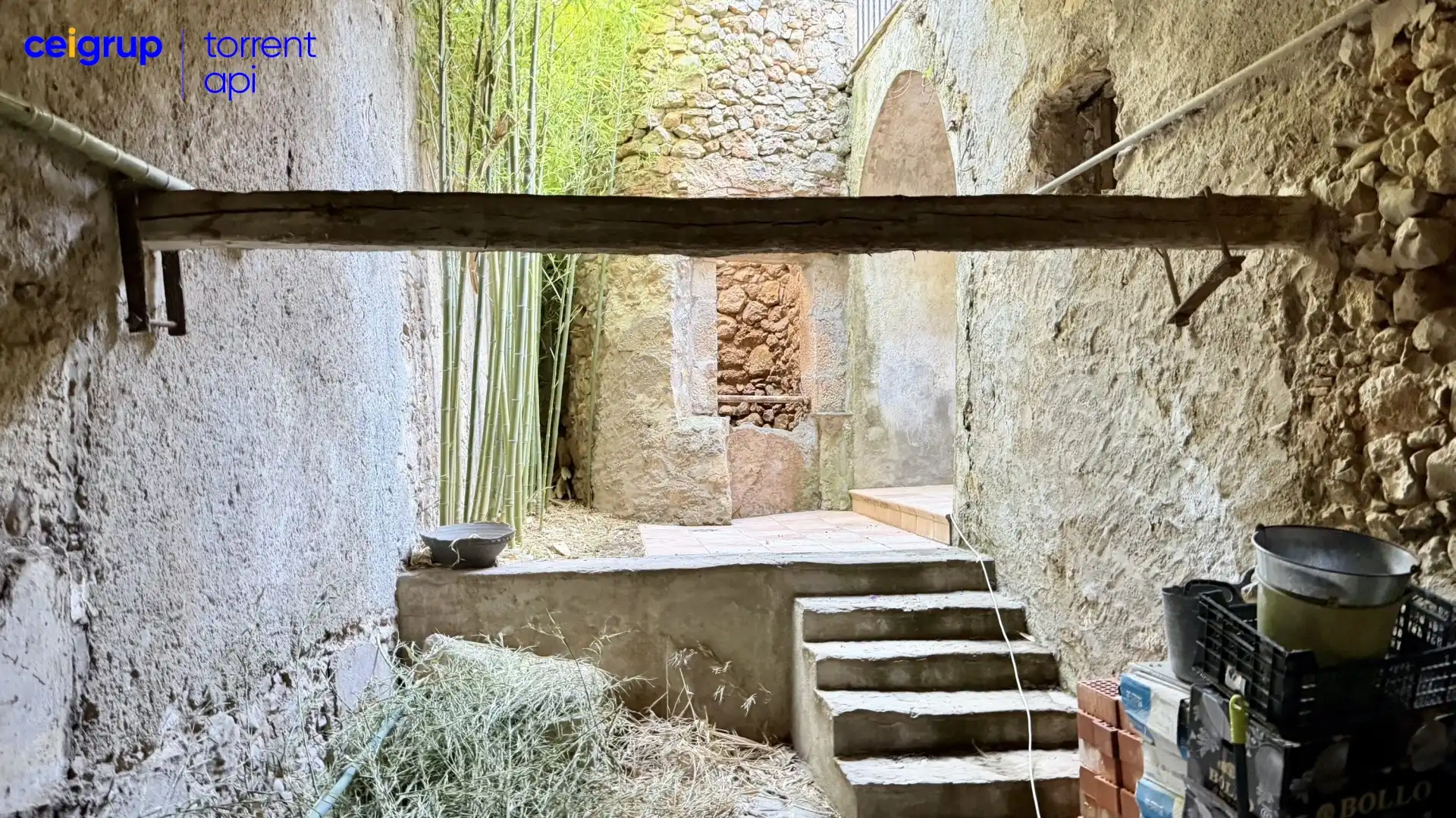 Finca rústica en venda en Bellcaire d'Empordà amb Terrassa i Balcó