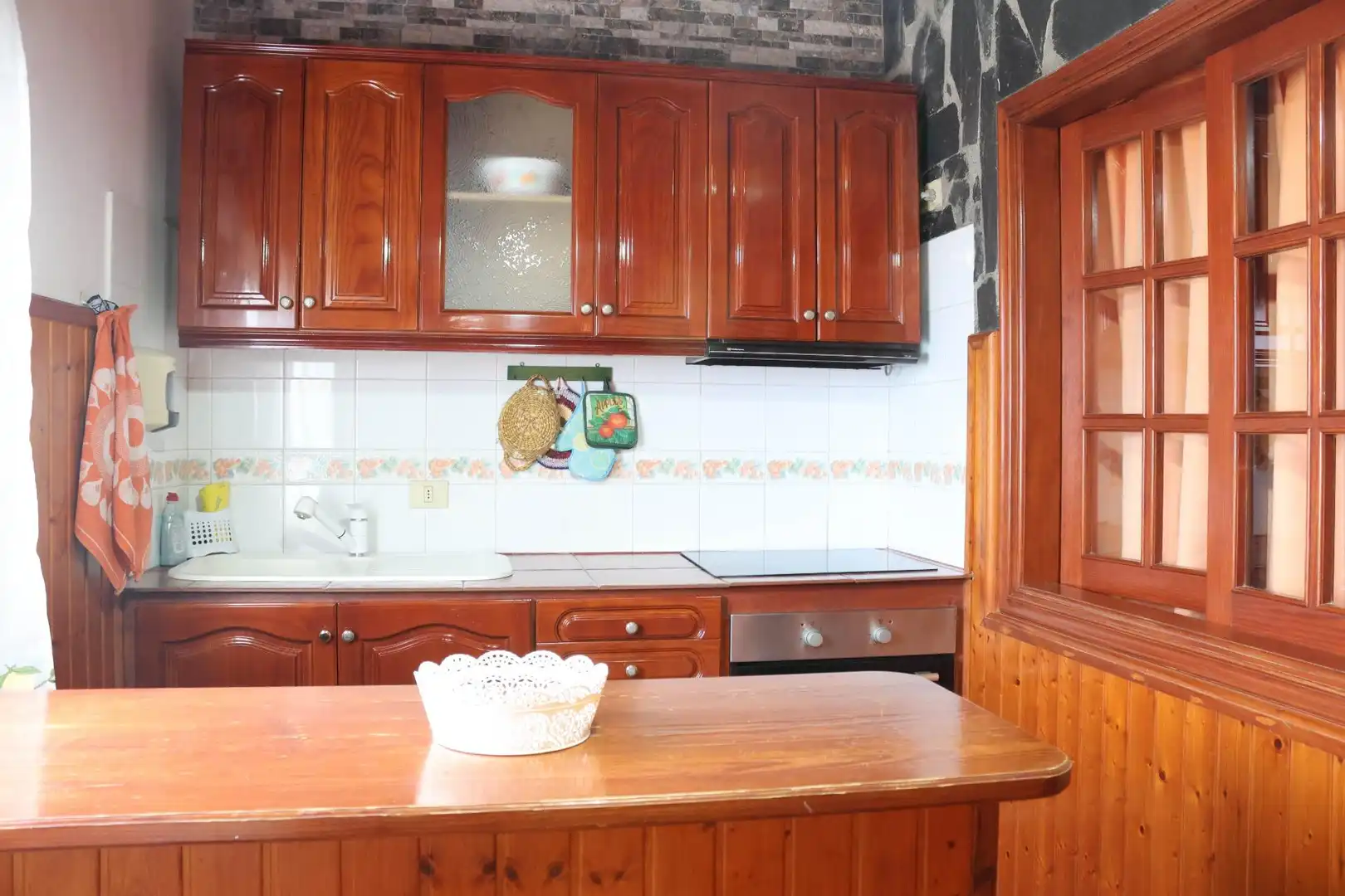 Cocina de Finca rústica en venta en Hermigua con Jardín privado, Terraza y Amueblado