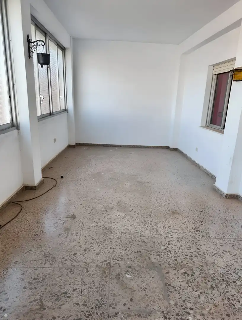 Flat for sale in Carcaixent  with Furnished