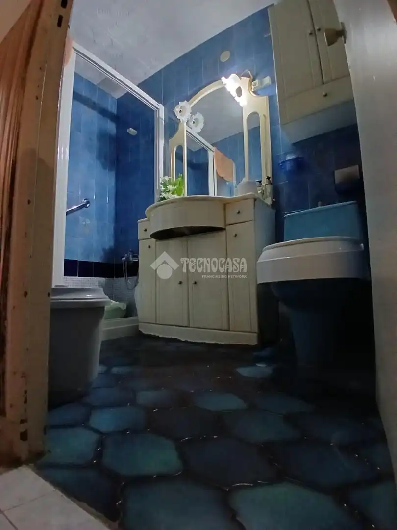 Bany de Casa o xalet en venda en Badajoz amb Aire condicionat i Terrassa