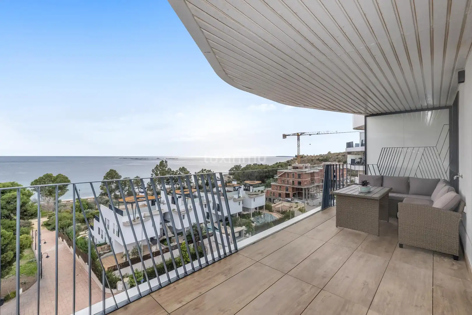 Penthouse with terrace for sale in Platja de Torres