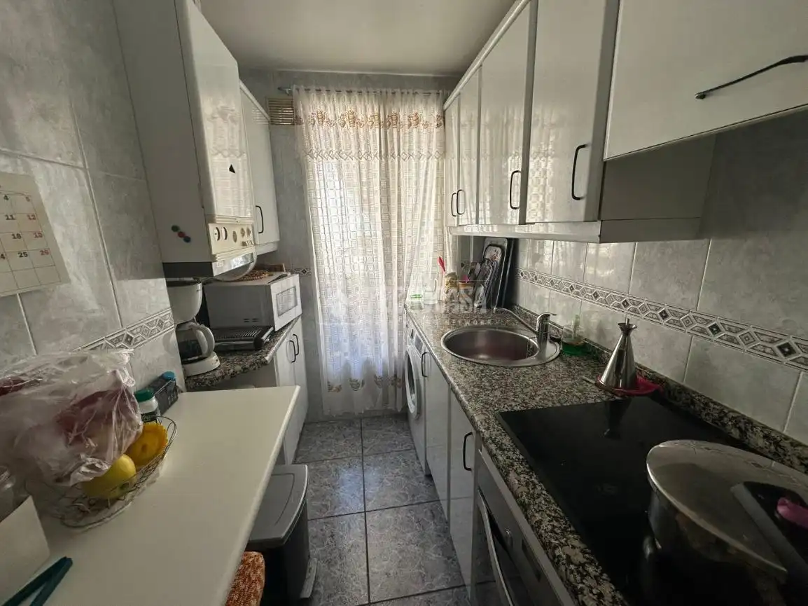 Kitchen of Flat for sale in Zaragoza  with Heating and Balcony