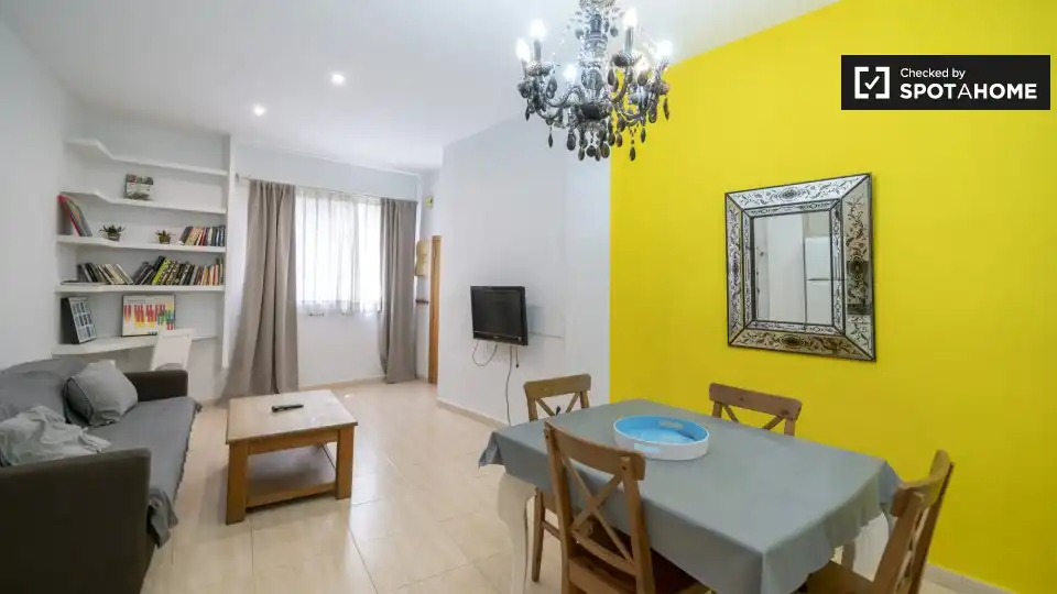 Appartamento con terrazza in affitto a L'Eixample, imagen 8