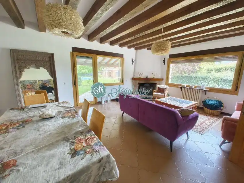 Living room of Houses for sale in Segovia  with Heating
