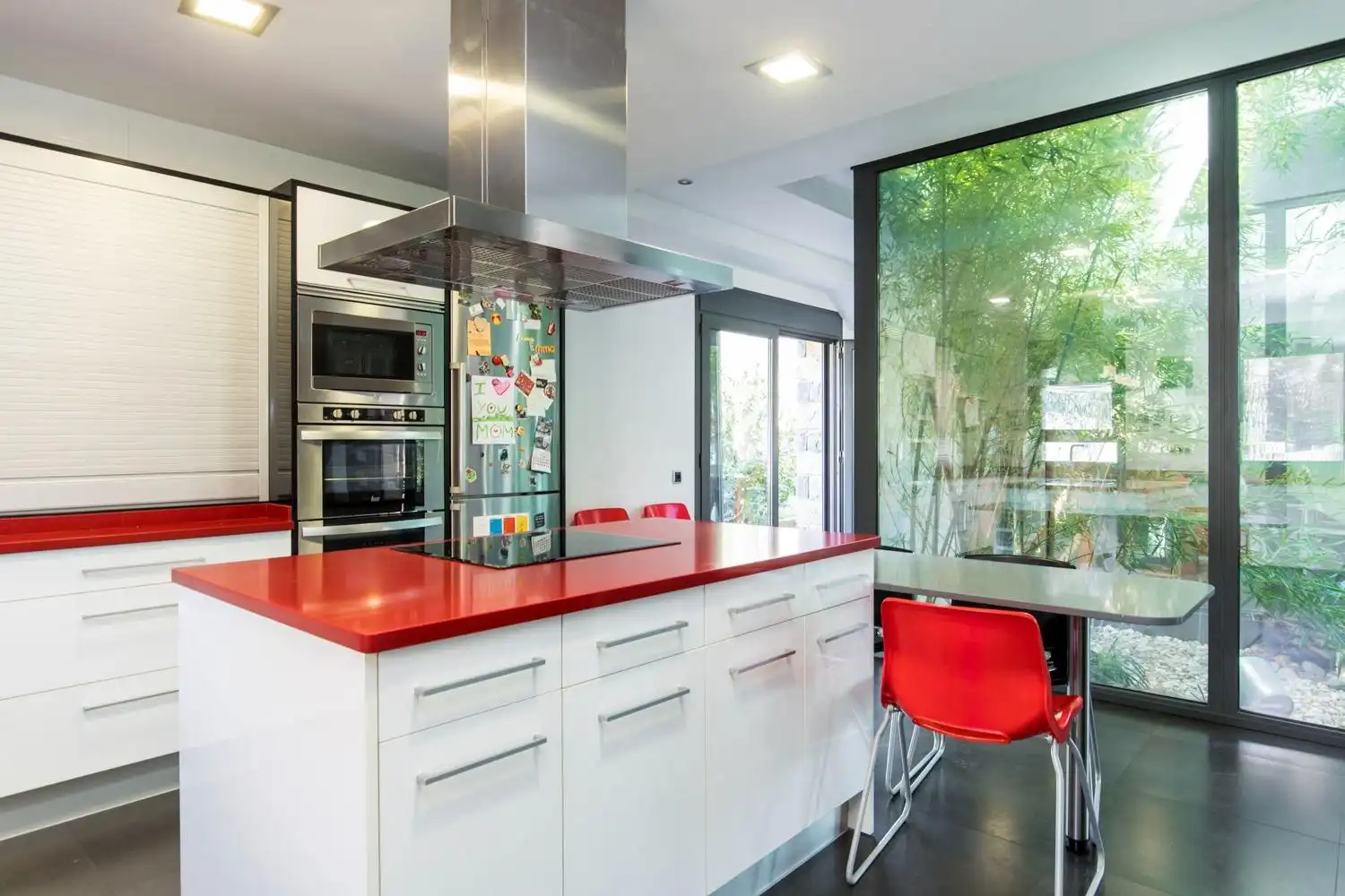 Cocina de Casa o chalet en venta en Boltaña con Aire acondicionado, Calefacción y Jardín privado