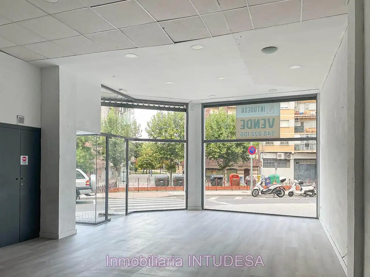 Locale commerciale in vendita a Calle de los Donantes, imagen 4