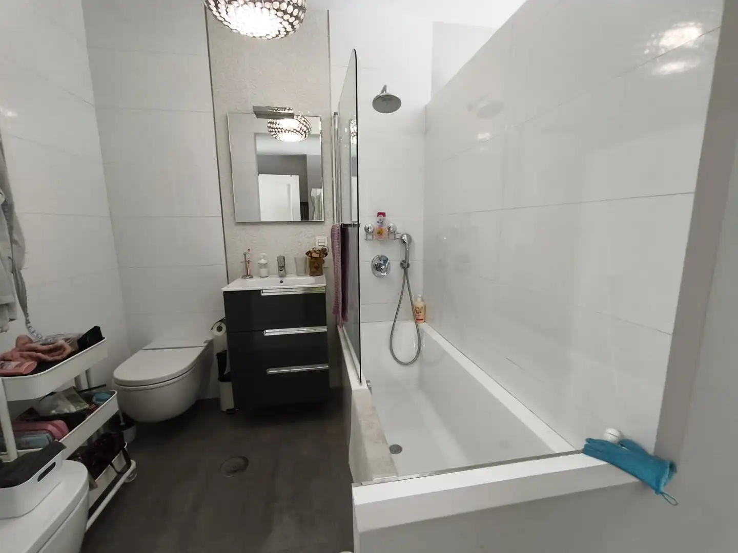 Bathroom of Houses for sale in Gines  with Air Conditioner, Private garden and Terrace