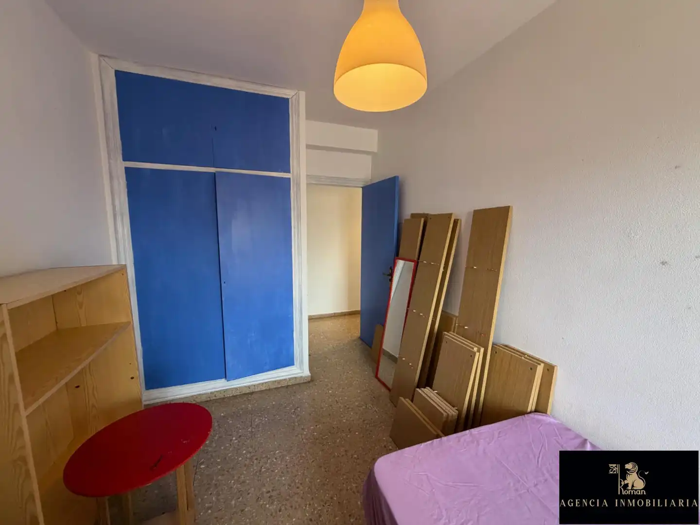 Habitación de Piso en venta en Murcia con Terraza y Balcón