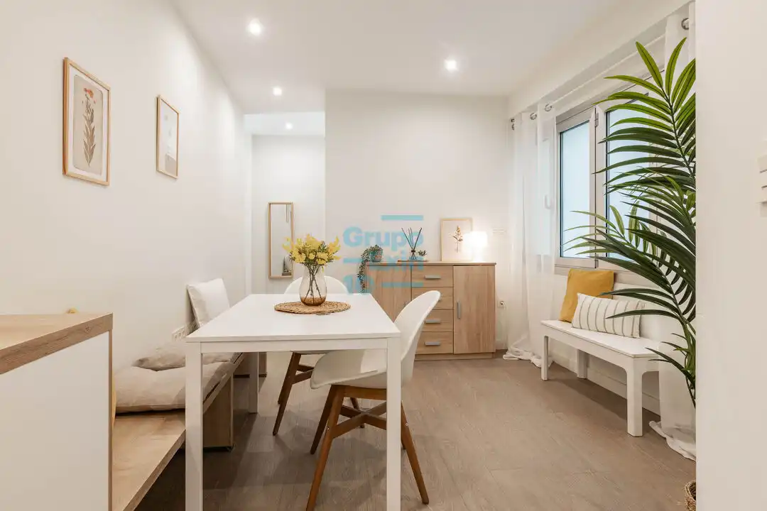 Comedor de Piso en venta en Donostia - San Sebastián  con Calefacción