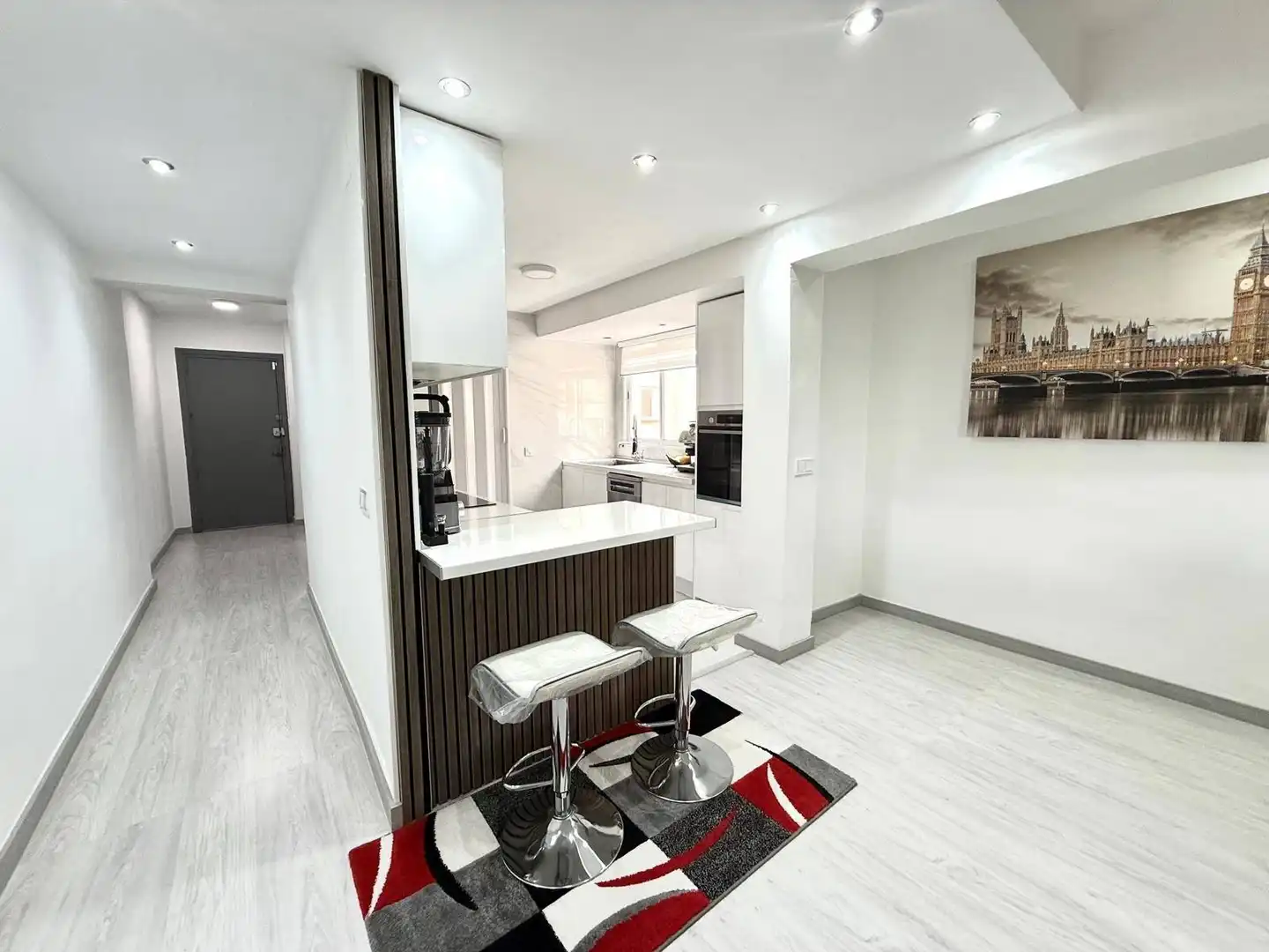 Kitchen of Flat for sale in Valencia  with Air Conditioner, Furnished and Balcony