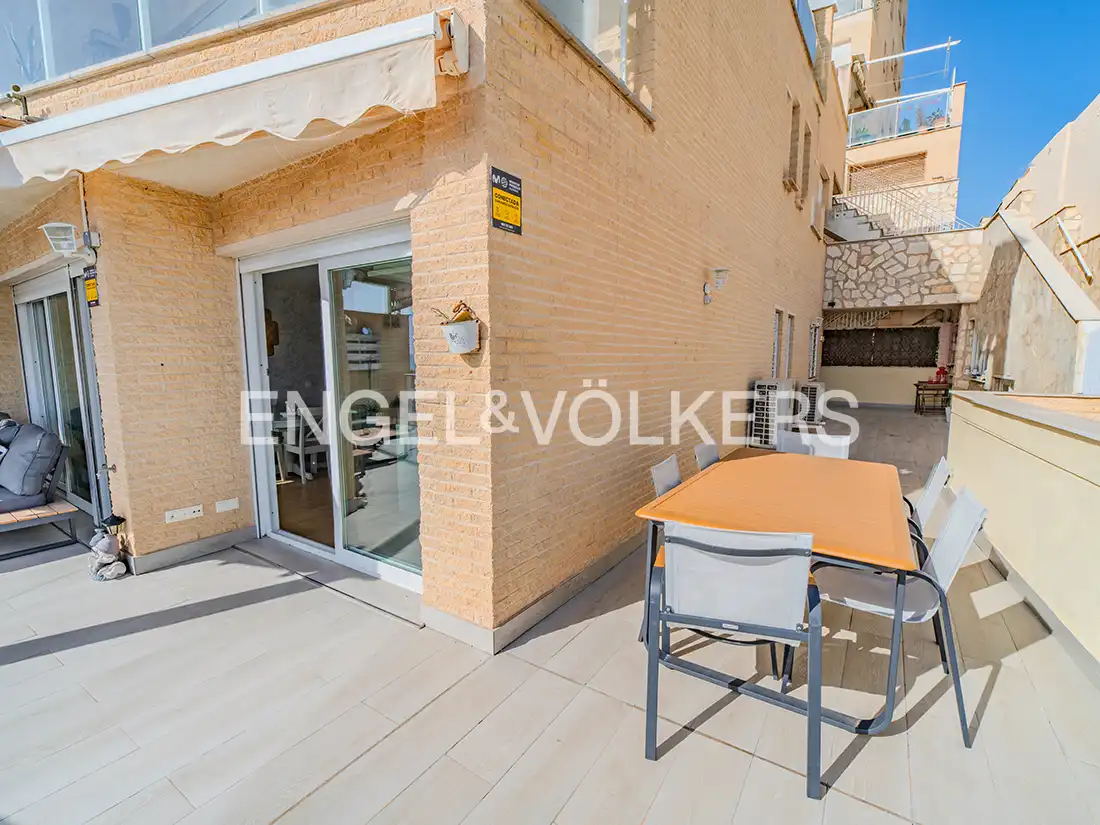 Terraza de Piso en venta en El Campello con Aire acondicionado, Calefacción y Terraza