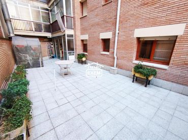 Piso con balcón en venta en Cappont
