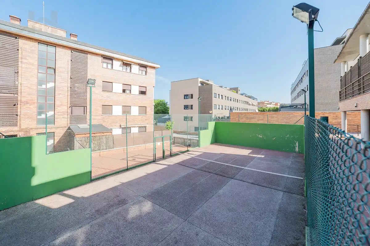 Terraza de Ático en venta en Arroyomolinos (Madrid) con Aire acondicionado, Calefacción y Jardín privado