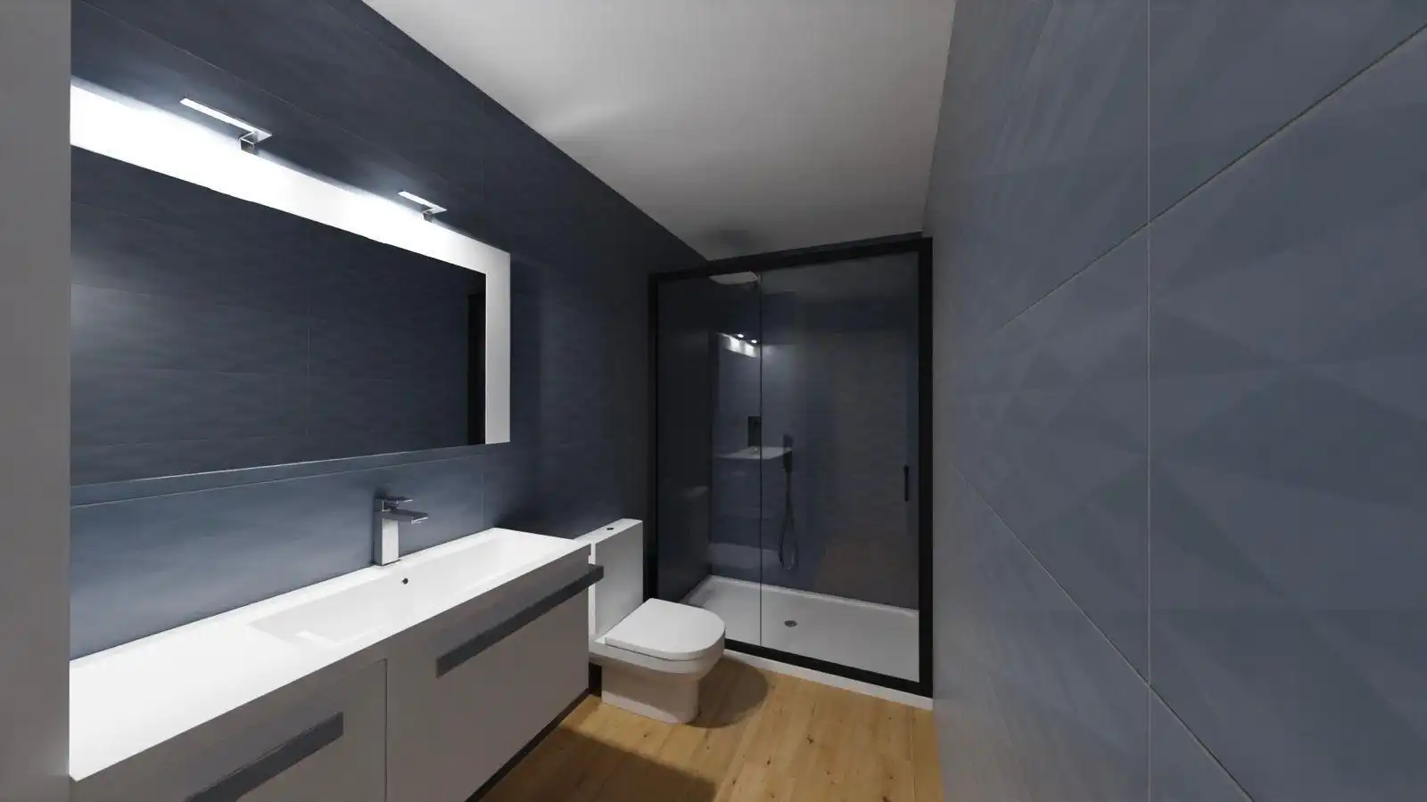 Baño de Casa adosada en venta en Torrelavega  con Jardín privado, Terraza y Trastero