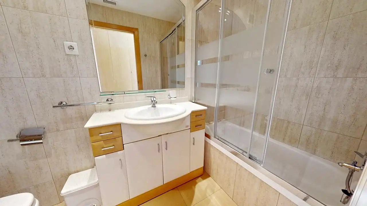 Bany de Pis en venda en Barcelona amb Aire condicionat, Calefacció i Parquet