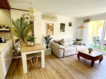 Apartamento con piscina en alquiler en Cumbre del Sol