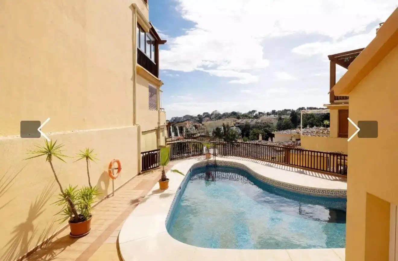 Attic for rent in Cortijo Torrequebrada