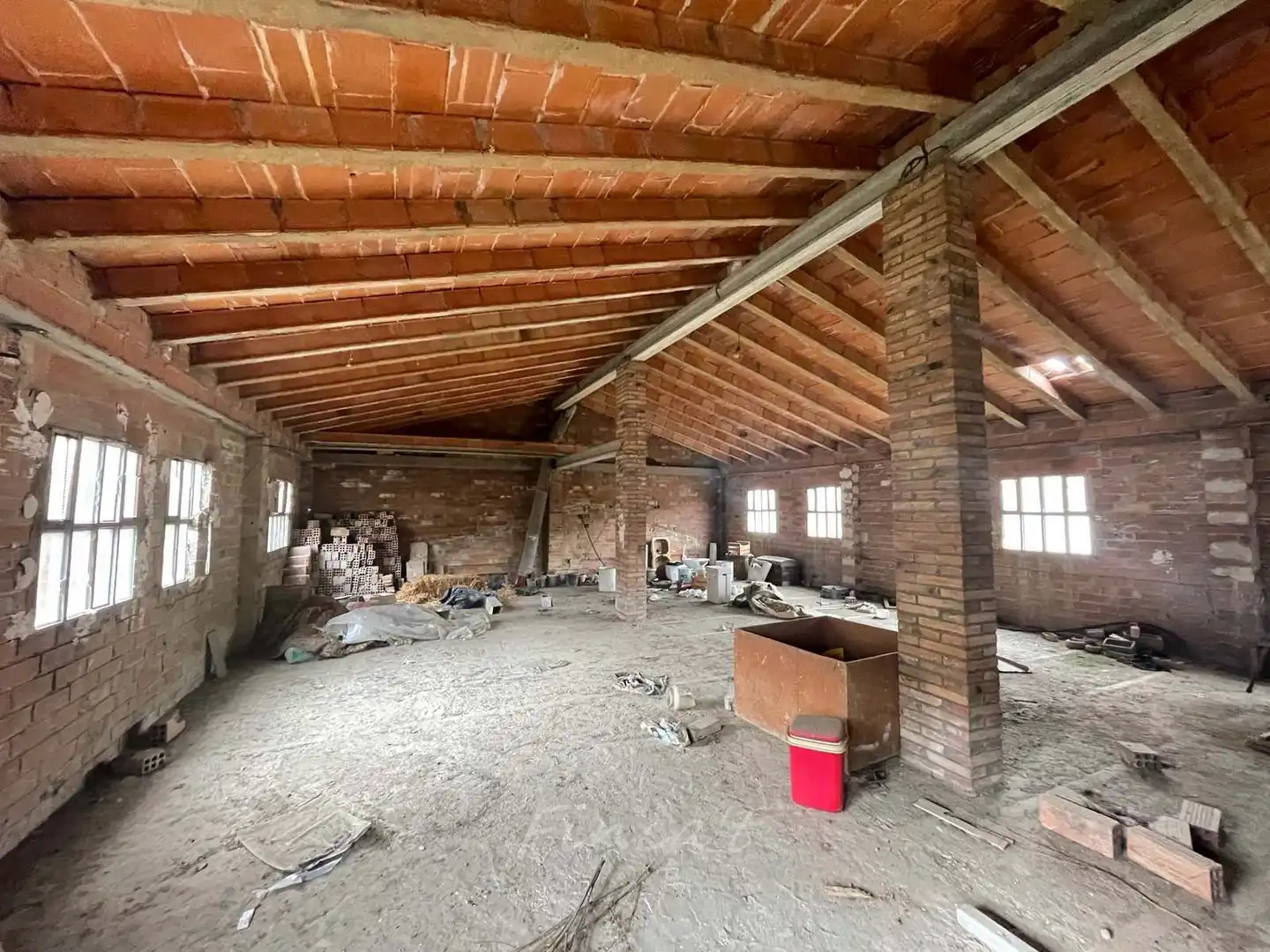 Edificio en venta en Castellterçol
