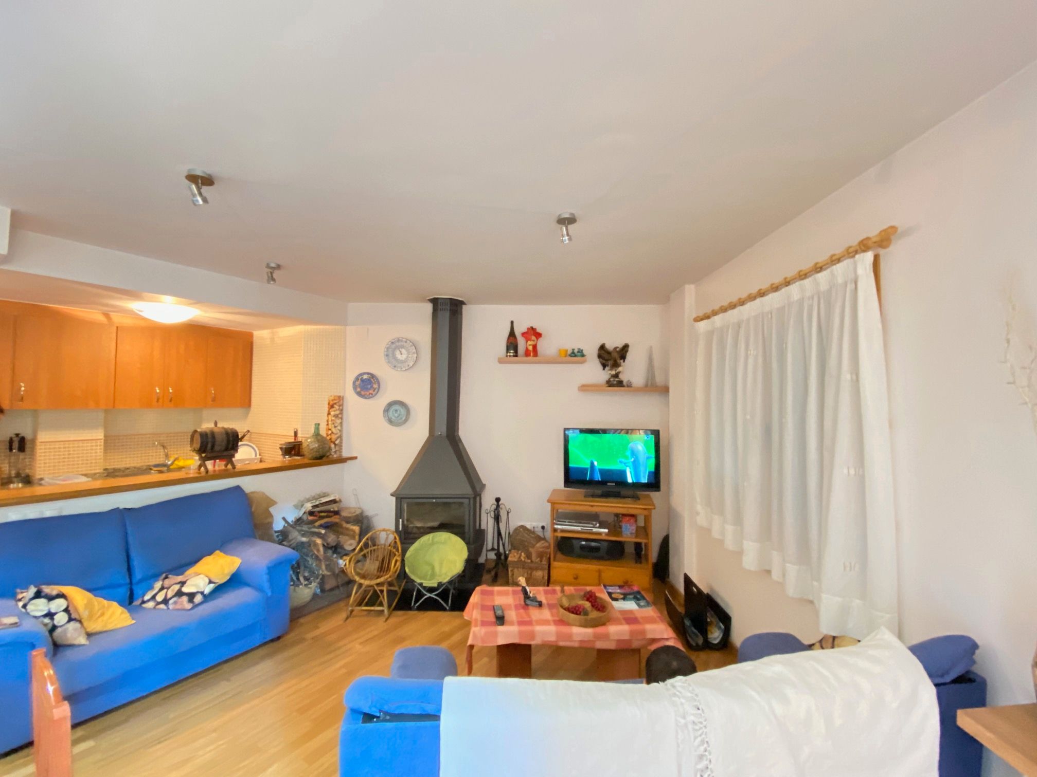 Sala d'estar de Planta baixa en venda en La Torre de Cabdella amb Calefacció, Parquet i Traster