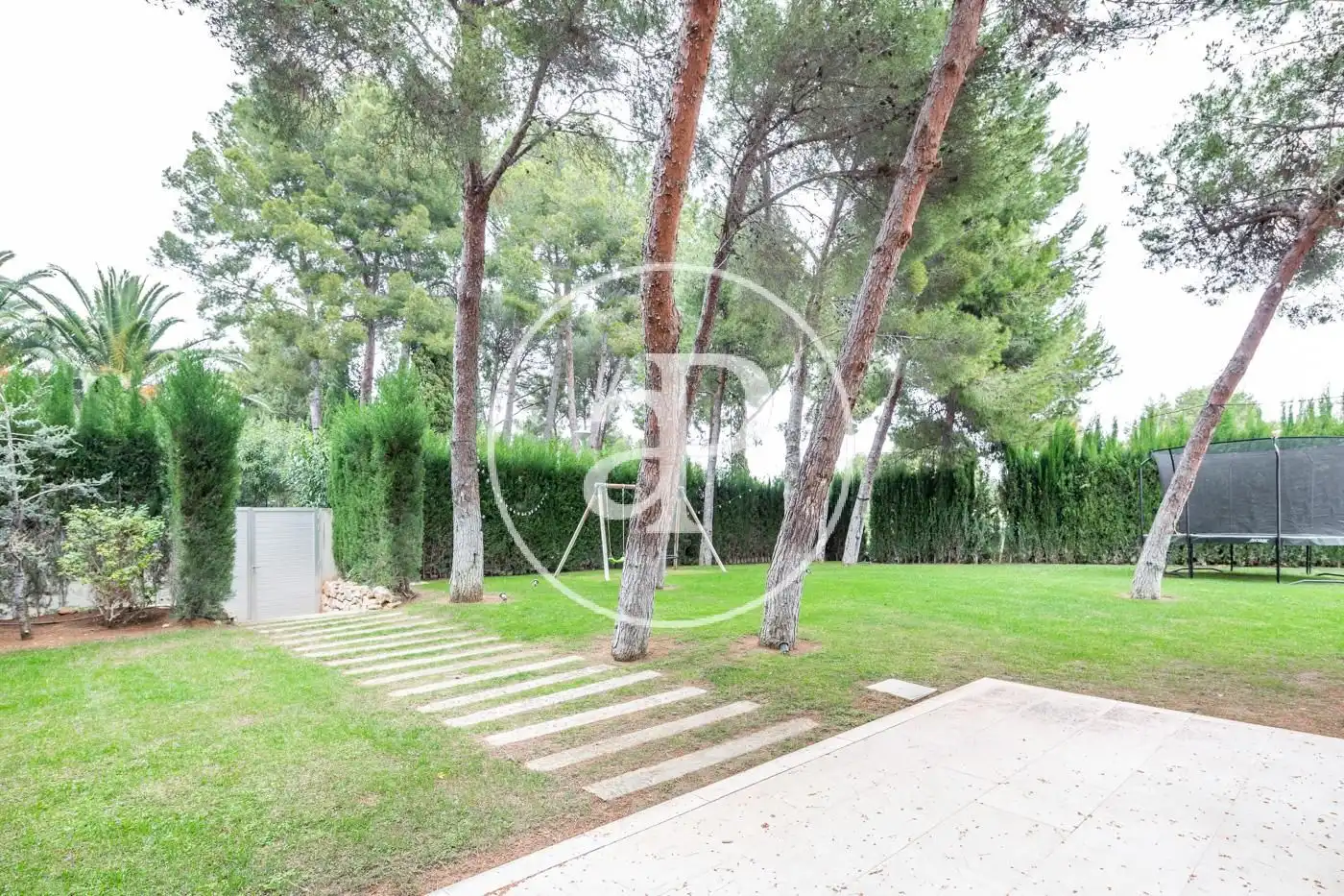 Garden of Houses for sale in Chiva  with Air Conditioner, Heating and Private garden
