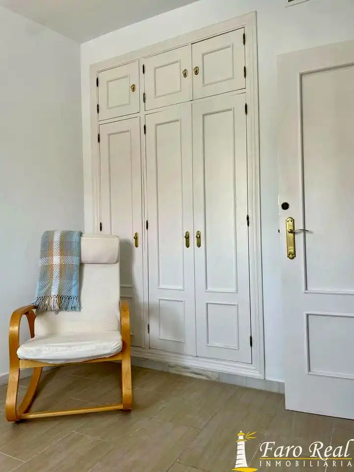 Bedroom of Apartments for sale in Sanlúcar de Barrameda  with Storage room and Furnished