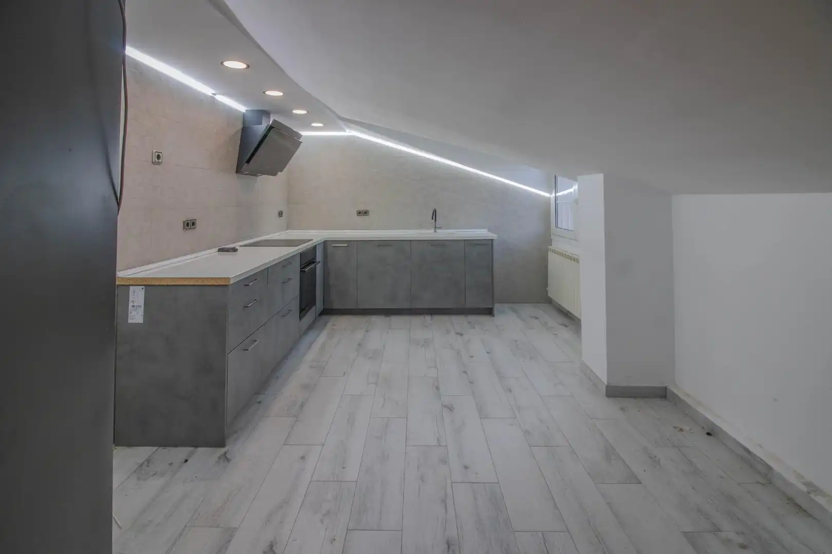 Cocina de Casa o chalet en venta en Esparreguera con Aire acondicionado, Calefacción y Jardín privado