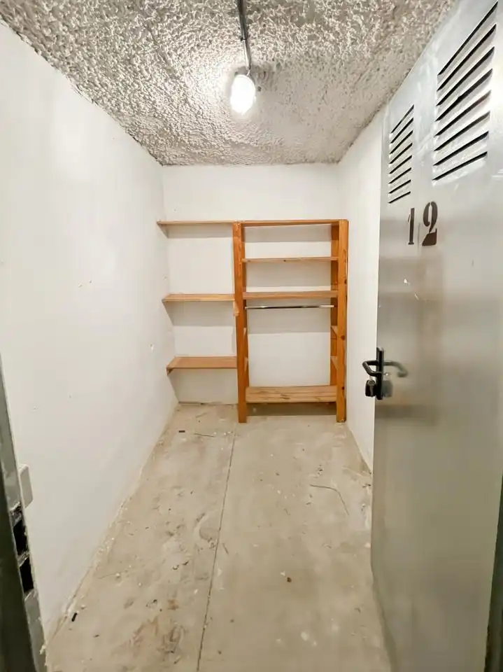 Flat for sale in Campo Real  with Air Conditioner, Heating and Terrace